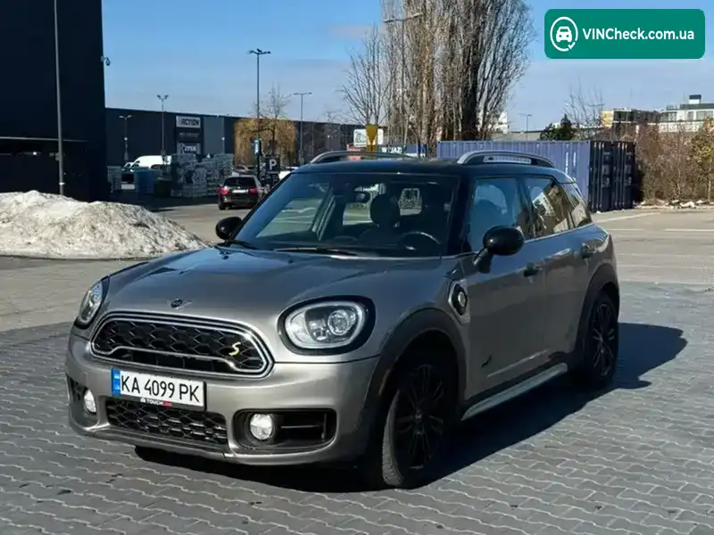 MINI Countryman 2018, фото з оголошення 1 з 21, VIN WMZYU7C51K3E56813