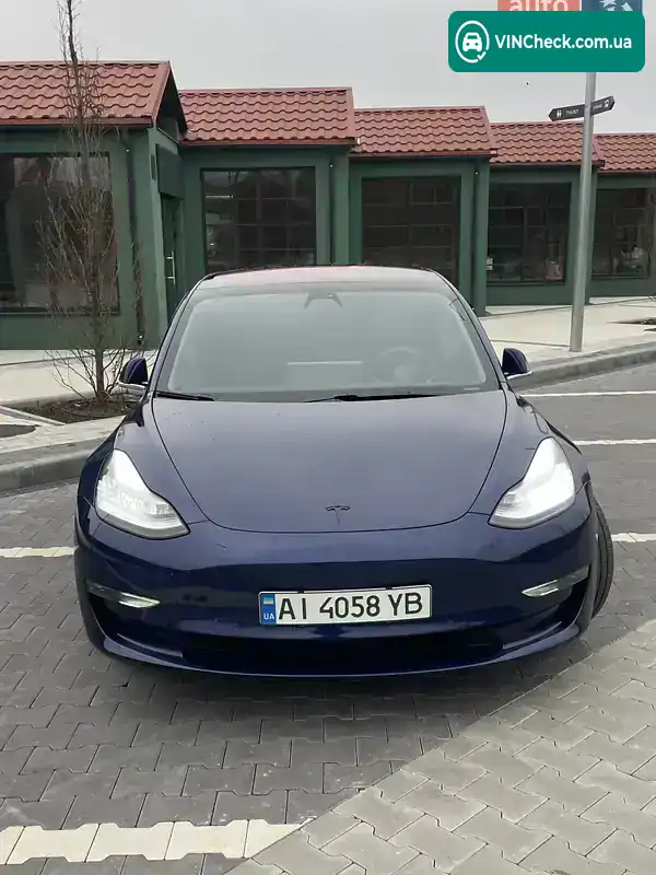 Tesla Model 3 2019, фото з оголошення 2 з 15, VIN 5YJ3E1EB0KF199490