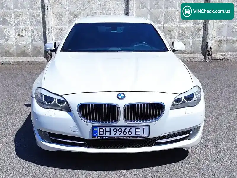 BMW 5 Series 2012, фото з оголошення 1 з 20, VIN WBAFW11030DU27997