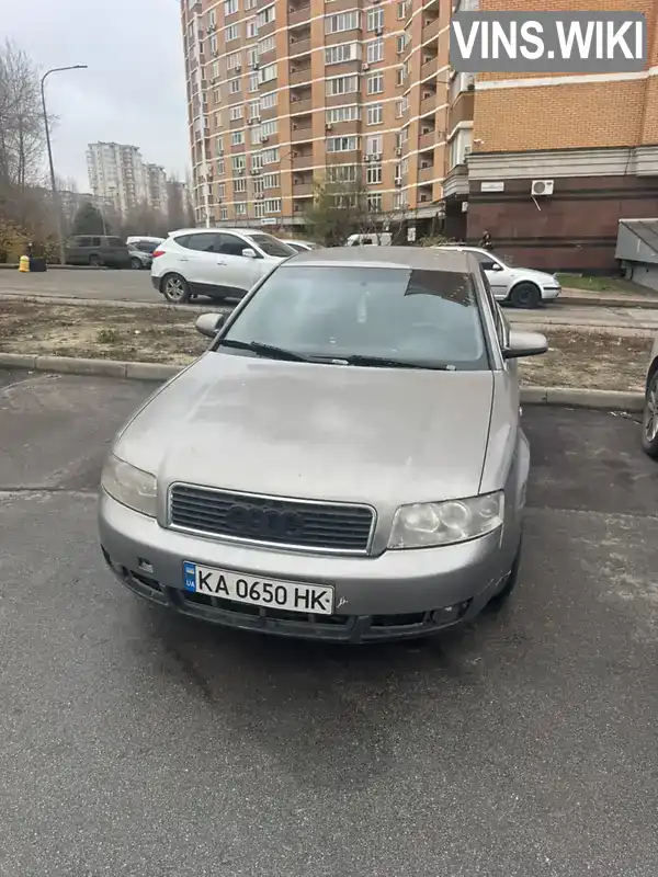 Audi A4 2003, фото з оголошення 2 з 7, VIN WAUZZZ8E43A341575