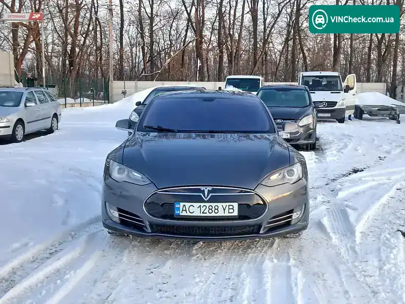 Tesla Model S 2013, фото з оголошення 2 з 21, VIN 5YJSA1DNXDFP20110