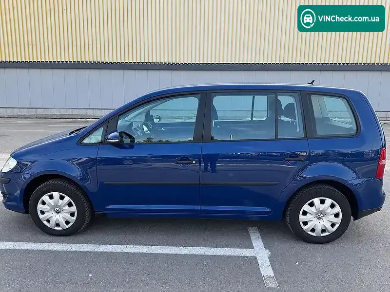 Volkswagen Touran 2009, фото з оголошення 2 з 15, VIN WVGZZZ1TZAW004838