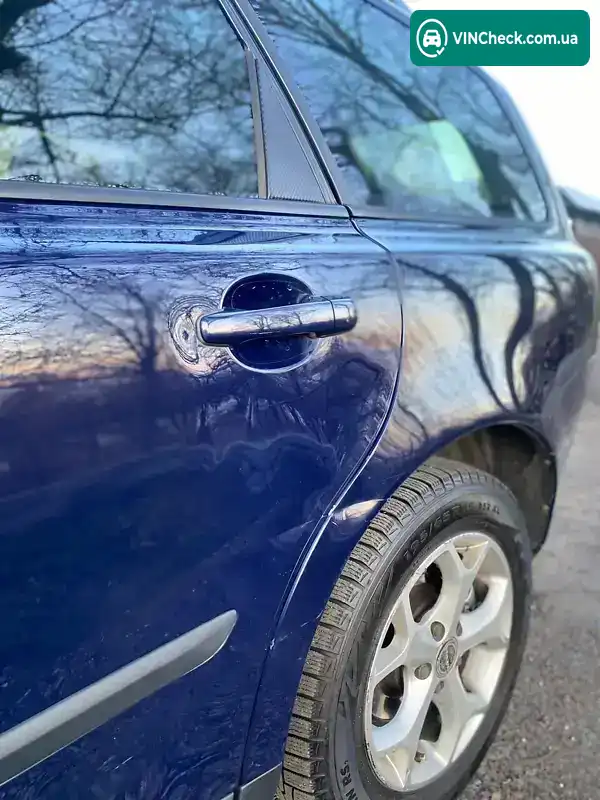 Volvo V50 2007, фото з оголошення 2 з 13, VIN YV1MW765272318017