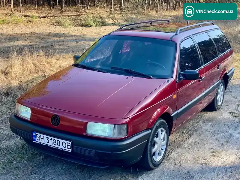 Volkswagen Passat 1993, фото з оголошення 2 з 21, VIN WVWZZZ31ZPE025129