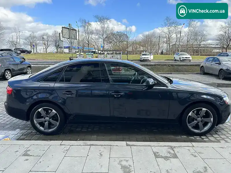 Audi A4 2013, фото з оголошення 2 з 13, VIN WAUFFAFLXDN046506