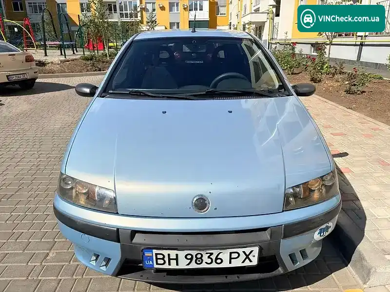 Fiat Punto 2003, фото з оголошення 2 з 10, VIN ZFA18800002425153