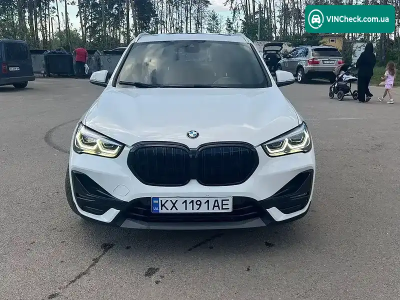 BMW X1 2016, фото з оголошення 1 з 6, VIN WBXHT3Z36G4A51830