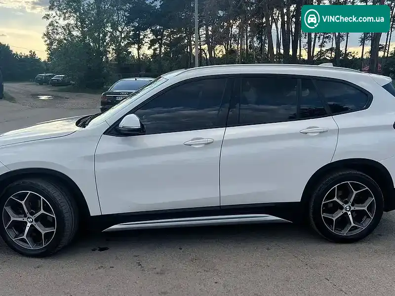 BMW X1 2016, фото з оголошення 2 з 6, VIN WBXHT3Z36G4A51830