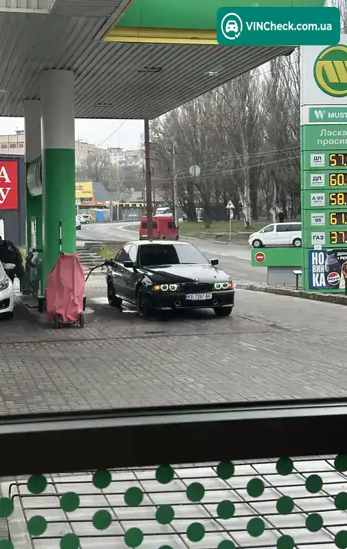 BMW 5 Series 2000, фото з оголошення 2 з 19, VIN WBADN21090GR73301