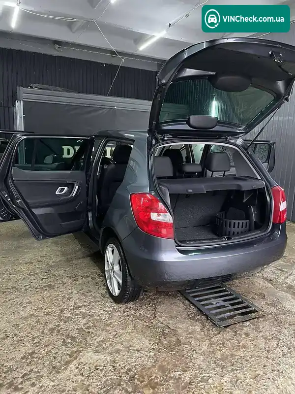 Skoda Fabia 2009, фото з оголошення 1 з 19, VIN TMBBH25J0A3964215