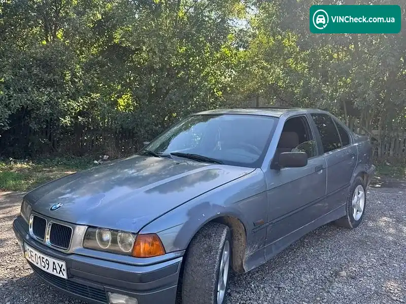 BMW 3 Series 1995, фото з оголошення 2 з 11, VIN WBACA71000FL52913
