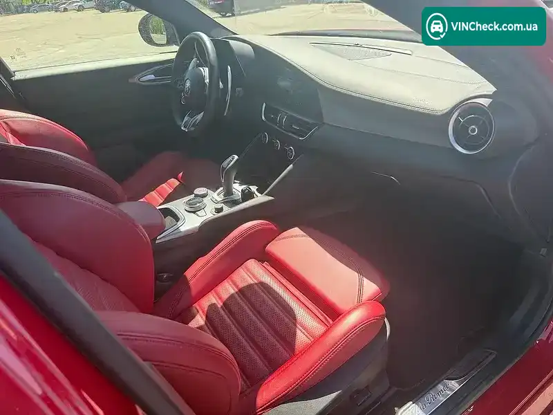 Alfa Romeo Giulia 2024, фото з оголошення 2 з 16, VIN ZAREAFGNXR7687764