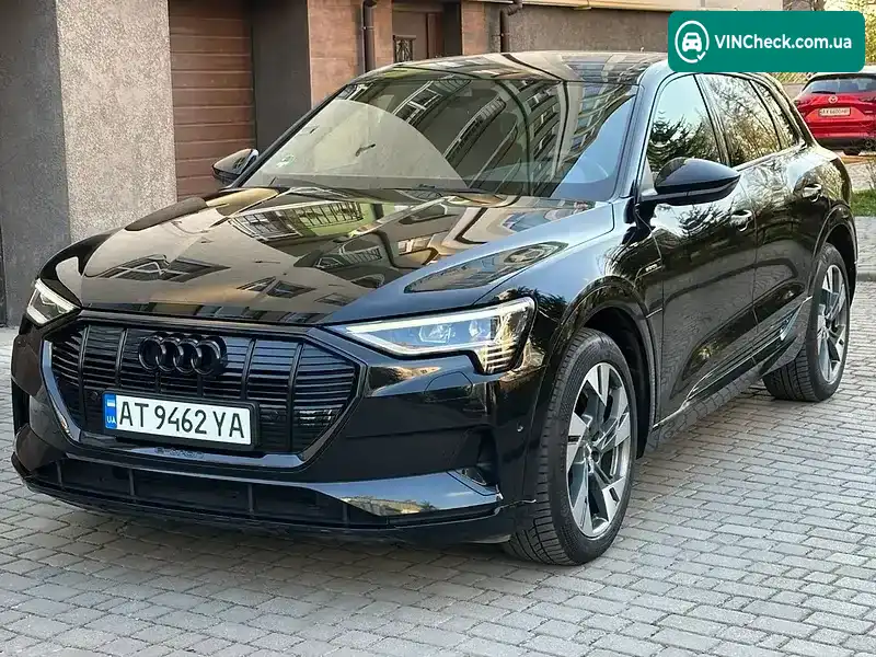 Audi e-tron 2019, фото з оголошення 1 з 21, VIN WAUZZZGE0LB016062