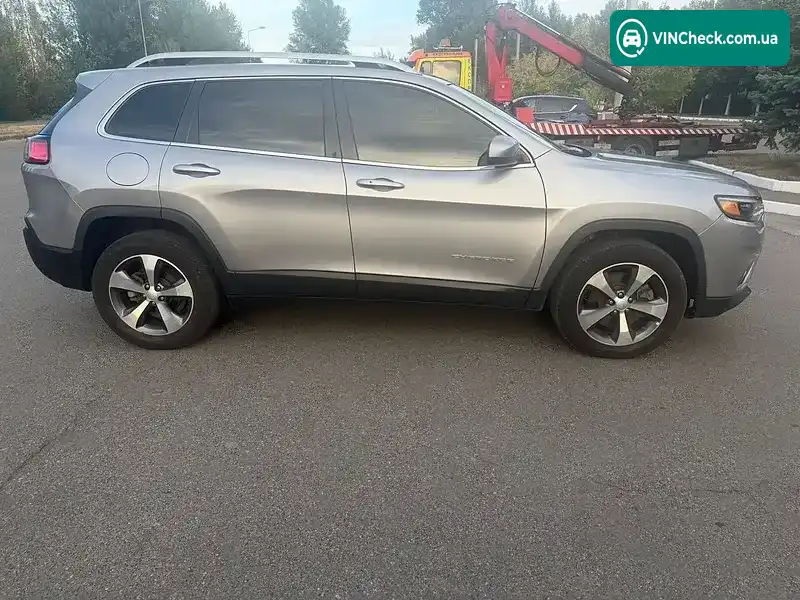 Jeep Cherokee 2020, фото з оголошення 1 з 20, VIN 1C4PJLDB2LD628096