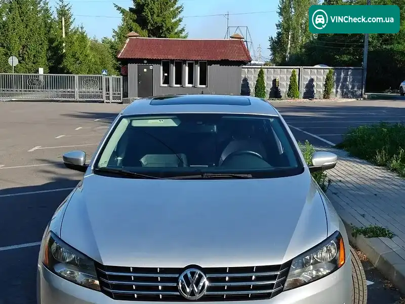 Volkswagen Passat 2013, фото з оголошення 2 з 20, VIN 1VWBN7A38EC042883