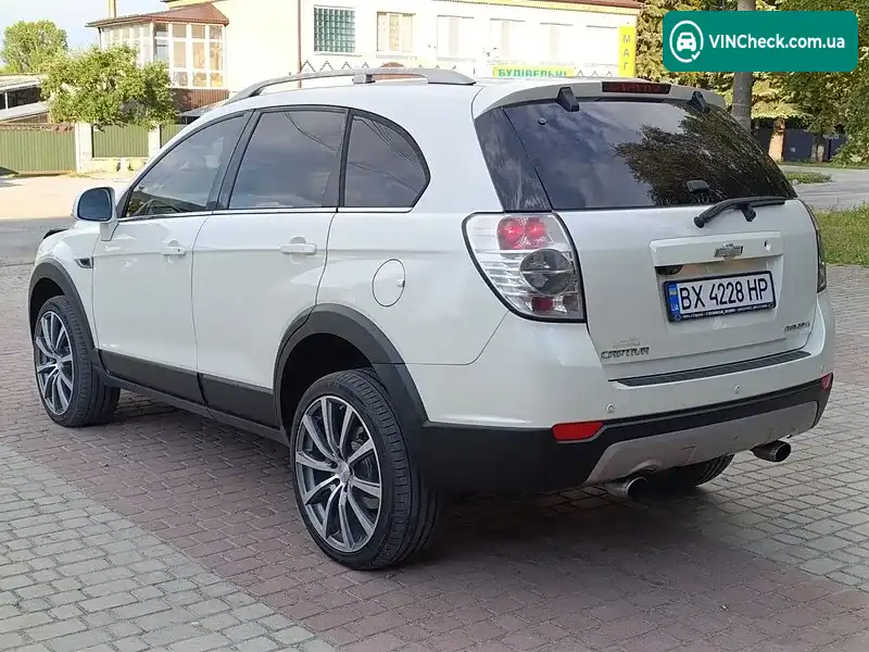 Chevrolet Captiva 2011, фото з оголошення 2 з 20, VIN KL1CD2669BB120348