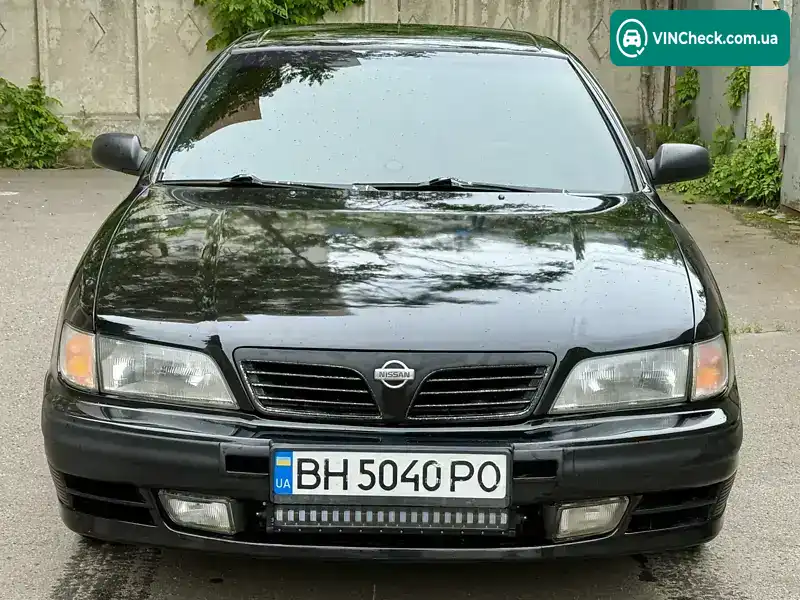 Nissan Maxima 1996, фото з оголошення 2 з 21, VIN JN1CAUA32U0014417