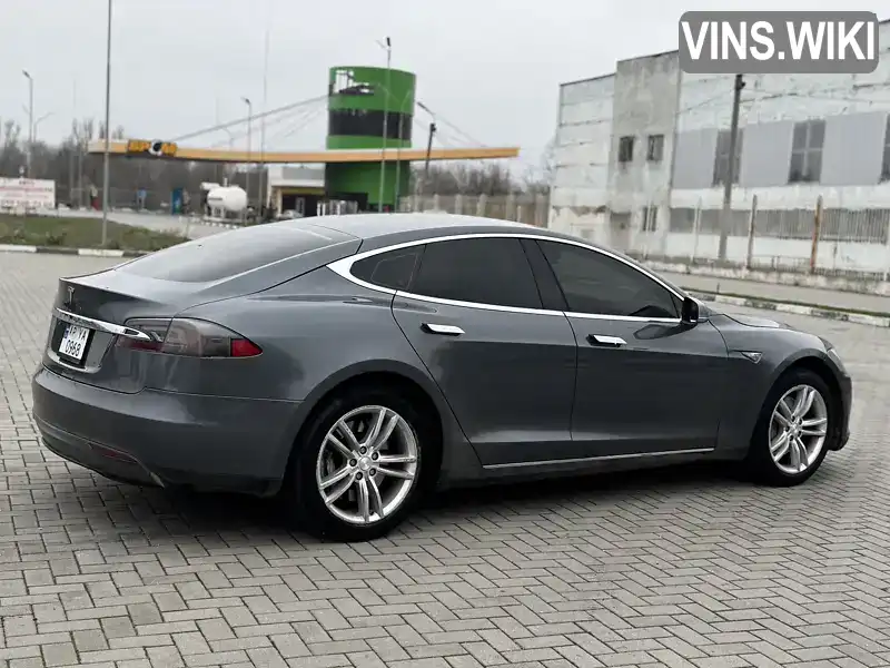 Tesla Model S 2013, фото з оголошення 2 з 10, VIN 5YJSA1CG7DFP03669