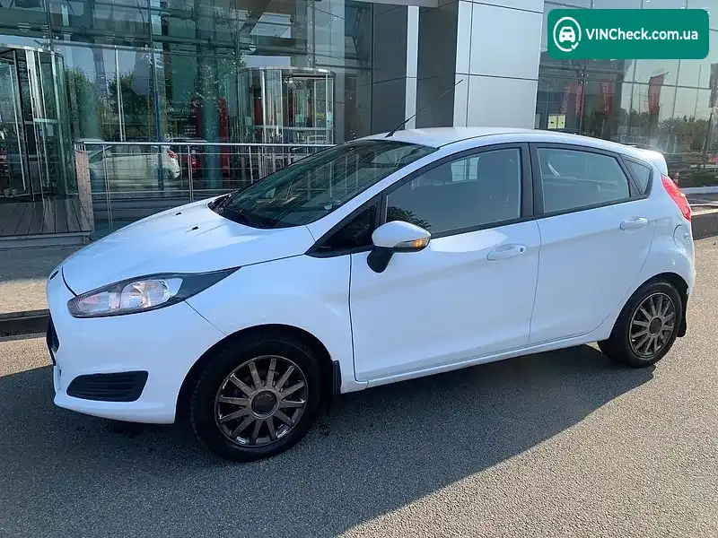Ford Fiesta 2017, фото з оголошення 2 з 20, VIN WF0DXXGAKDHJ84083