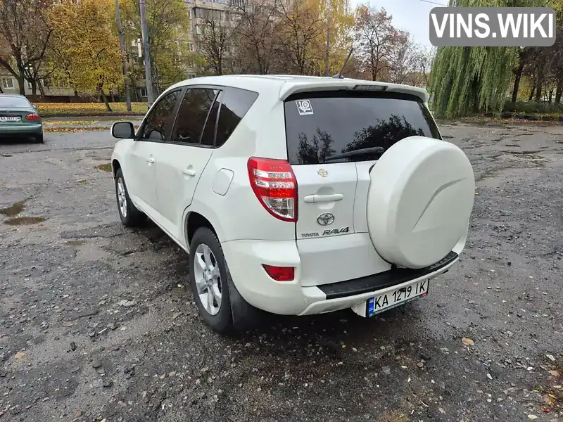 Toyota RAV4 2011, фото з оголошення 2 з 21, VIN JTMBE31V40D061947