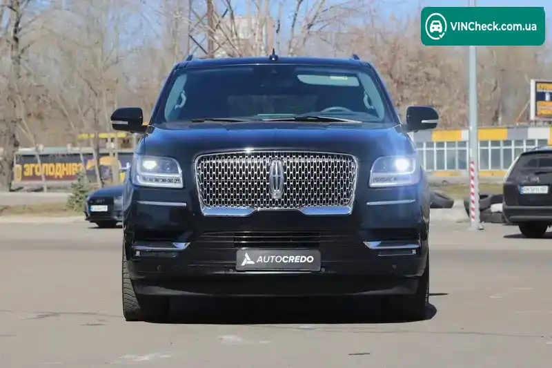 Lincoln Navigator 2019, фото з оголошення 2 з 21, VIN 5LMJJ2LTXKEL18239