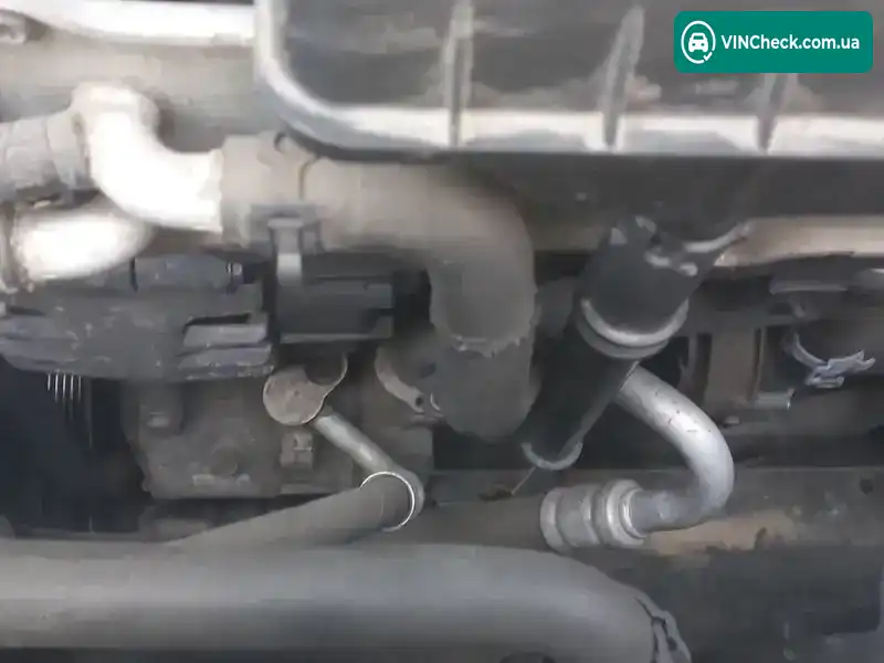 Skoda Rapid 2015, фото з оголошення 2 з 18, VIN TMBAA2NH8GB100227