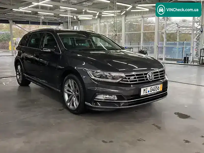 Volkswagen Passat 2017, фото з оголошення 1 з 20, VIN WVWZZZ3CZJE026391