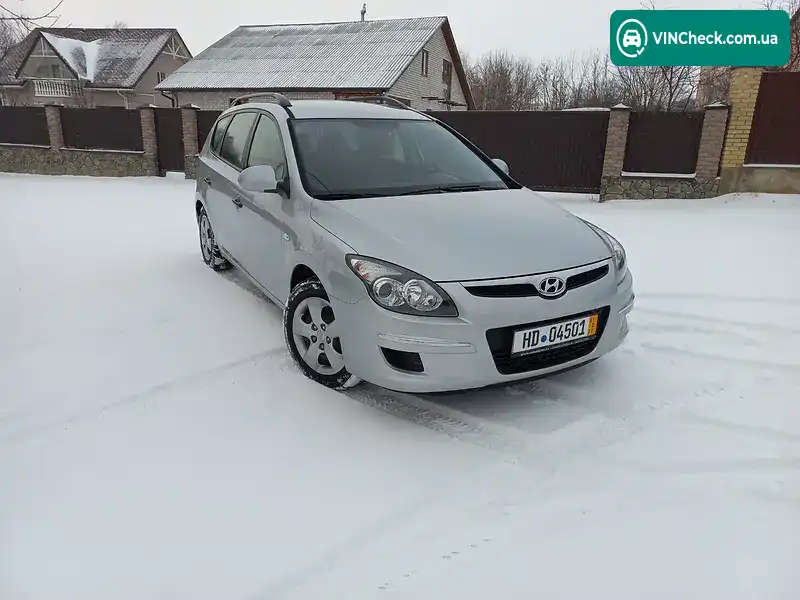 Hyundai i30 2010, фото з оголошення 2 з 20, VIN TMADB81CP9J005888