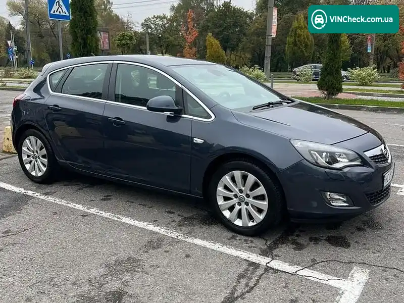 Opel Astra 2010, фото з оголошення 2 з 20, VIN W0LPE6EJ0AG123289