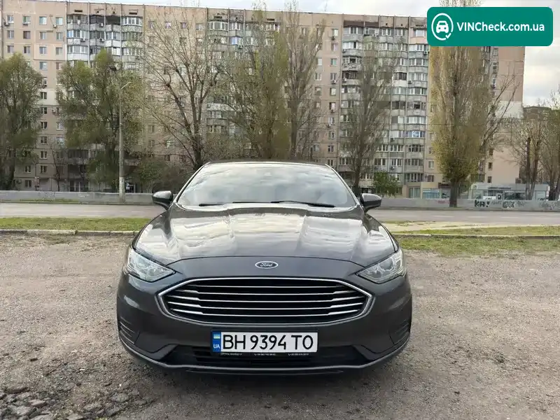 Ford Fusion 2019, фото з оголошення 1 з 11, VIN 3FA6P0LU9KR261799
