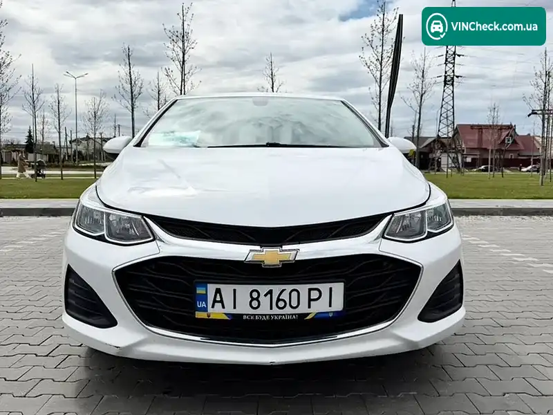 Chevrolet Cruze 2019, фото з оголошення 2 з 16, VIN 3G1BC6SM3KS582862