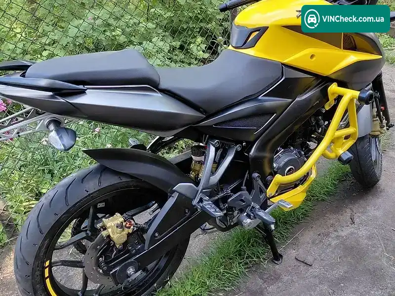 Bajaj Pulsar NS200 2020, фото з оголошення 2 з 12, VIN MD2A36FY1LCD28006