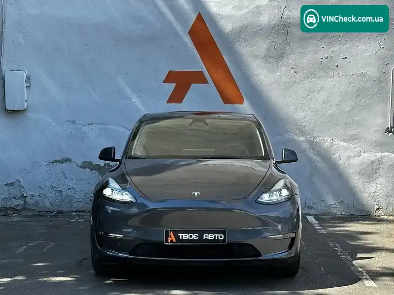 Tesla Model Y 2023, фото з оголошення 2 з 20, VIN 7SAYGAEE6PF950113