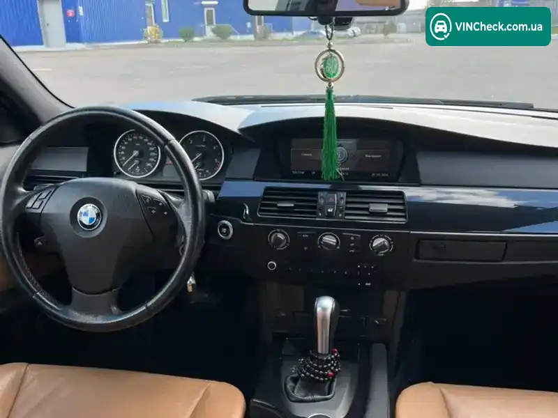 BMW 5 Series 2007, фото з оголошення 2 з 7, VIN WBANX11090CX85636