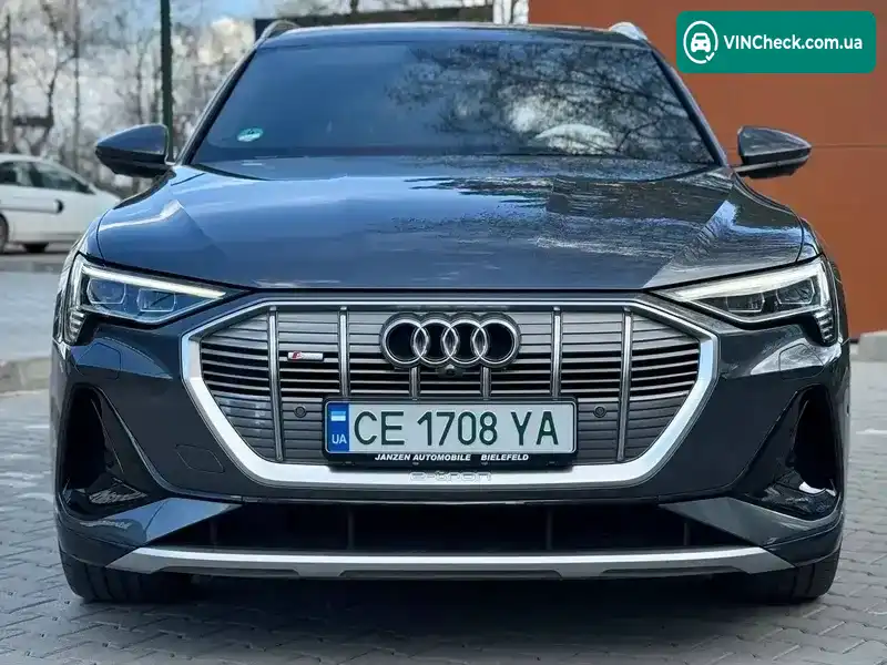 Audi e-tron 2020, фото з оголошення 2 з 18, VIN WAUZZZGE7MB006999