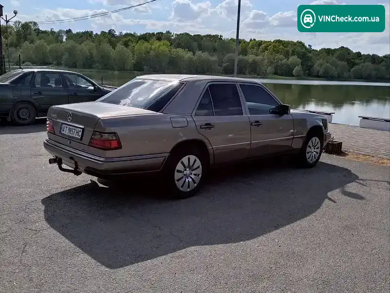 Mercedes-Benz E-Class 1993, фото з оголошення 1 з 21, VIN WDB12318310025183
