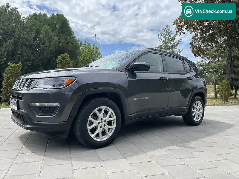 Jeep Compass 2017, фото з оголошення 1 з 20, VIN 3C4NJCAB6HT652348