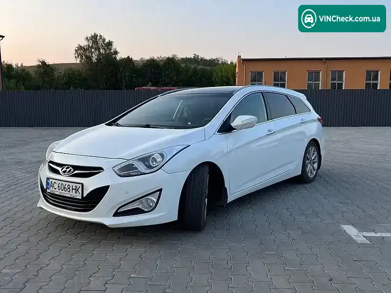 Hyundai i40 2011, фото з оголошення 1 з 13, VIN KMHLC81UBCU022616