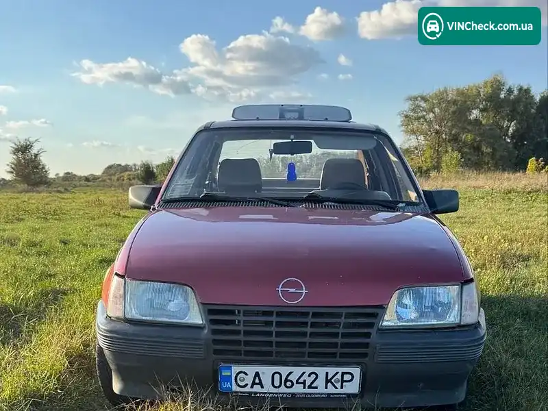 Opel Kadett 1987, фото з оголошення 1 з 12, VIN W0L000039J5083129