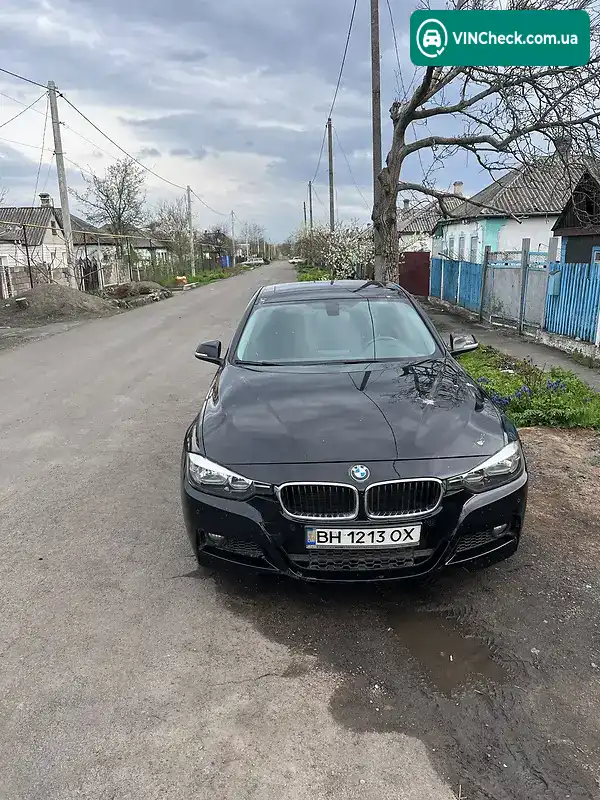 BMW 3 Series 2017, фото з оголошення 1 з 7, VIN WBA8E5G30HNU45142