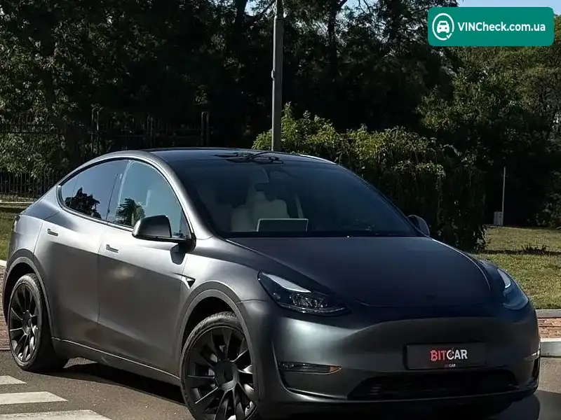 Tesla Model Y 2024, фото з оголошення 2 з 15, VIN 7SAYGAEE9RF131809