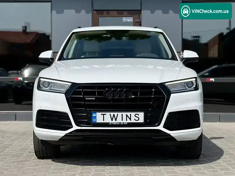 Audi Q5 2020, фото з оголошення 2 з 20, VIN WA1ANAFY3L2060799