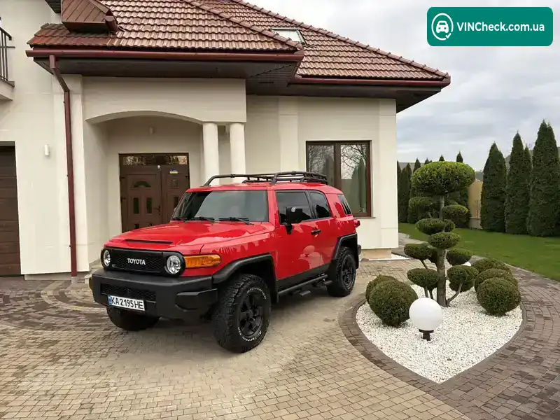 Toyota FJ Cruiser 2012, фото з оголошення 1 з 21, VIN JTEBU4BF8CK131963