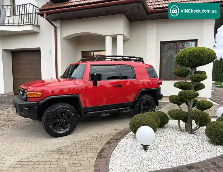 Toyota FJ Cruiser 2012, фото з оголошення 2 з 21, VIN JTEBU4BF8CK131963