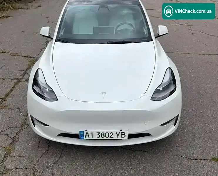Tesla Model Y 2023, фото з оголошення 1 з 18, VIN 7SAYGDEE9PF772828