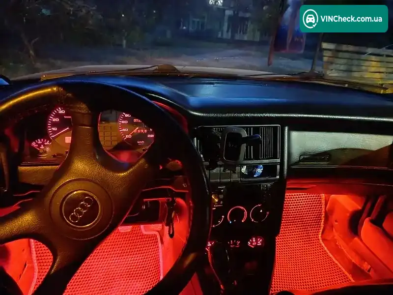 Audi 80 1993, фото з оголошення 1 з 12, VIN WAUZZZ8CZPA021213