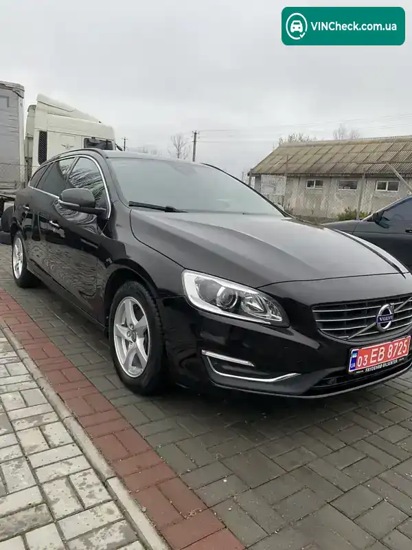 Volvo V60 2016, фото з оголошення 2 з 21, VIN YV1FW74C1G1303399