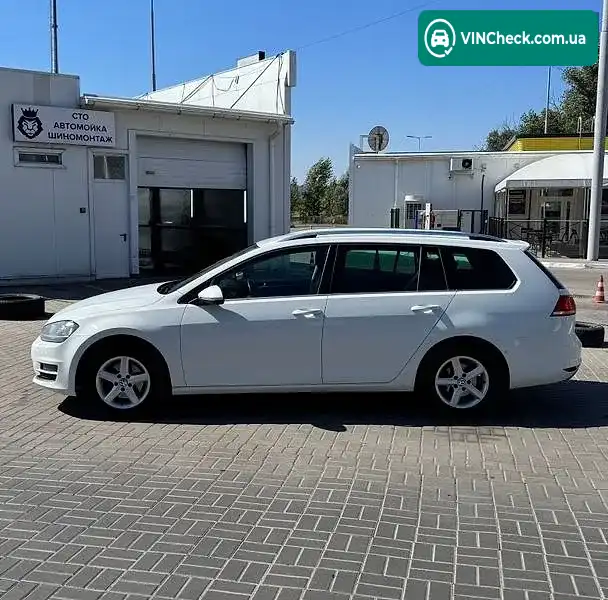 Volkswagen Golf 2013, фото з оголошення 2 з 20, VIN WVWZZZAUZEP542034