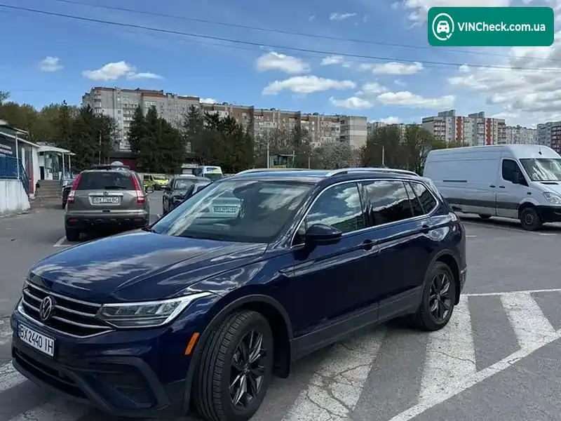 Volkswagen Tiguan 2023, фото з оголошення 2 з 21, VIN 3VVMB7AX8PM062139