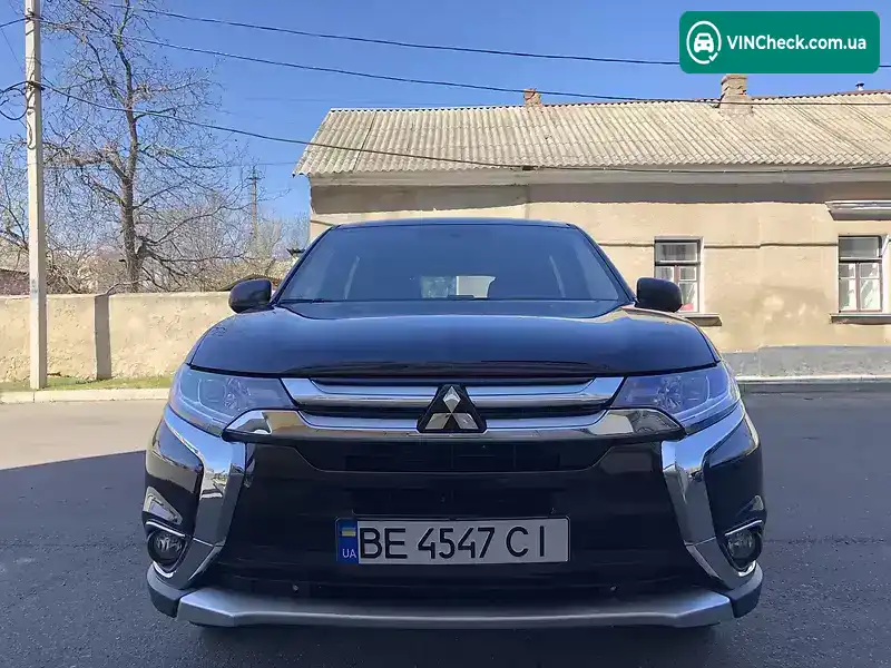 Mitsubishi Outlander 2018, фото з оголошення 2 з 20, VIN JA4AD2A39JJ004860